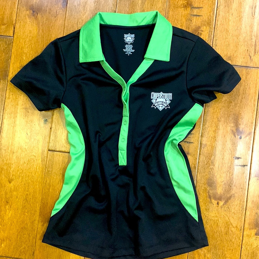 NWT COOPERSTOWN DREAMS PARK TOP